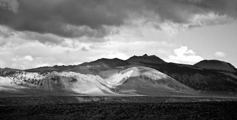 Rapidly changing weather around Mono Lake