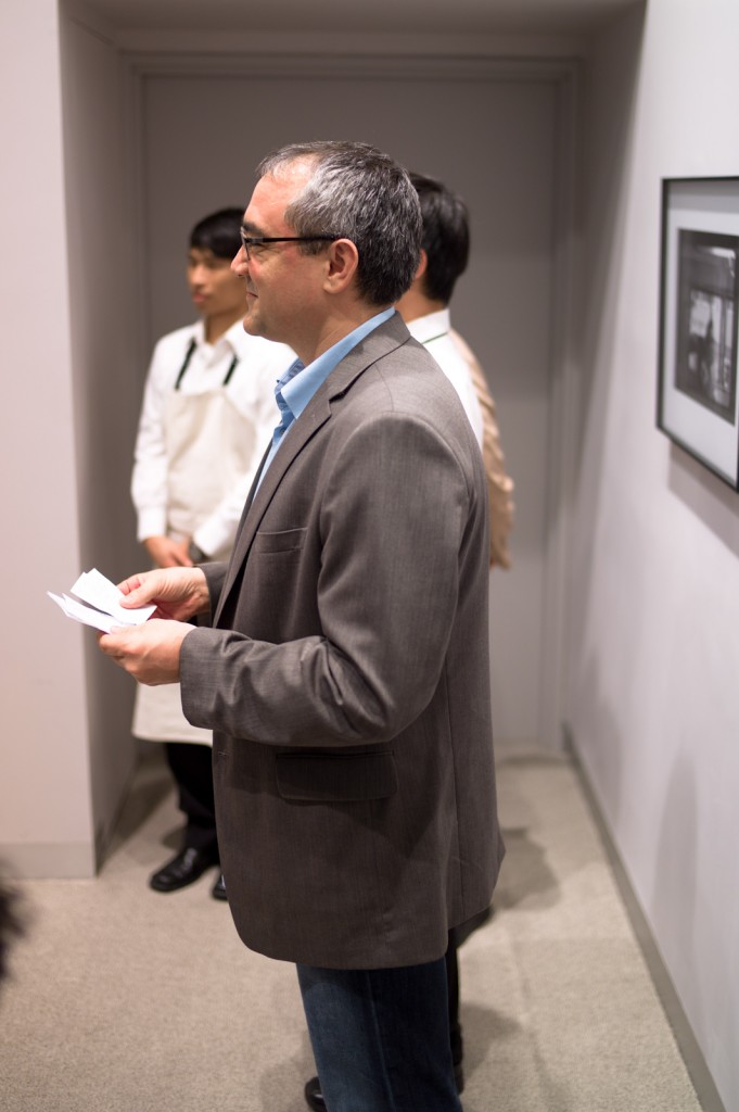 20111216-L9996339-681x1024