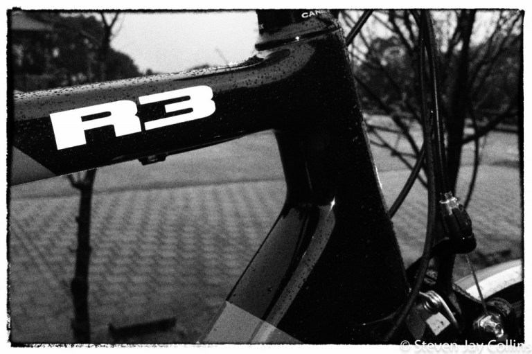 Cervelo-R3-in-the-rain-black-and-white-1024x682