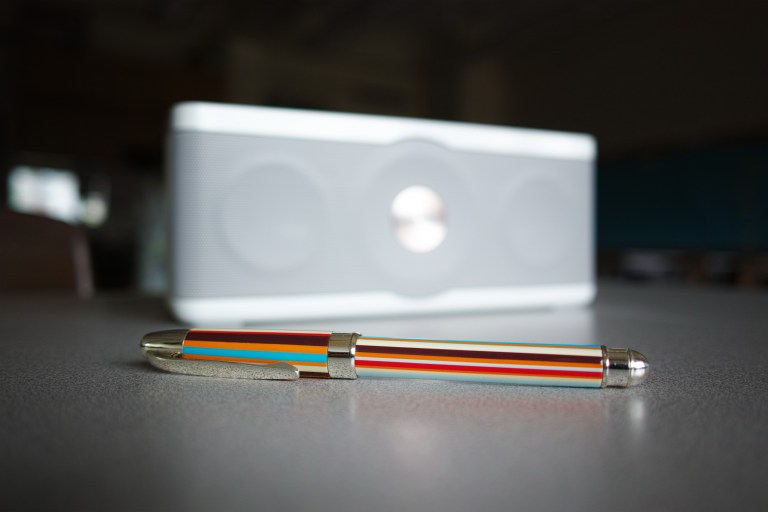 Pen on desk (Sigma DP1 Quattro, raw edited, converted jpeg and resized)