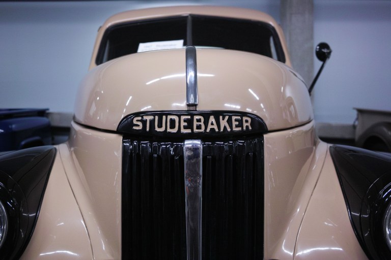 This old Studebaker pick-up was shot handheld at ISO 400. (Sigma DP1 Quattro)